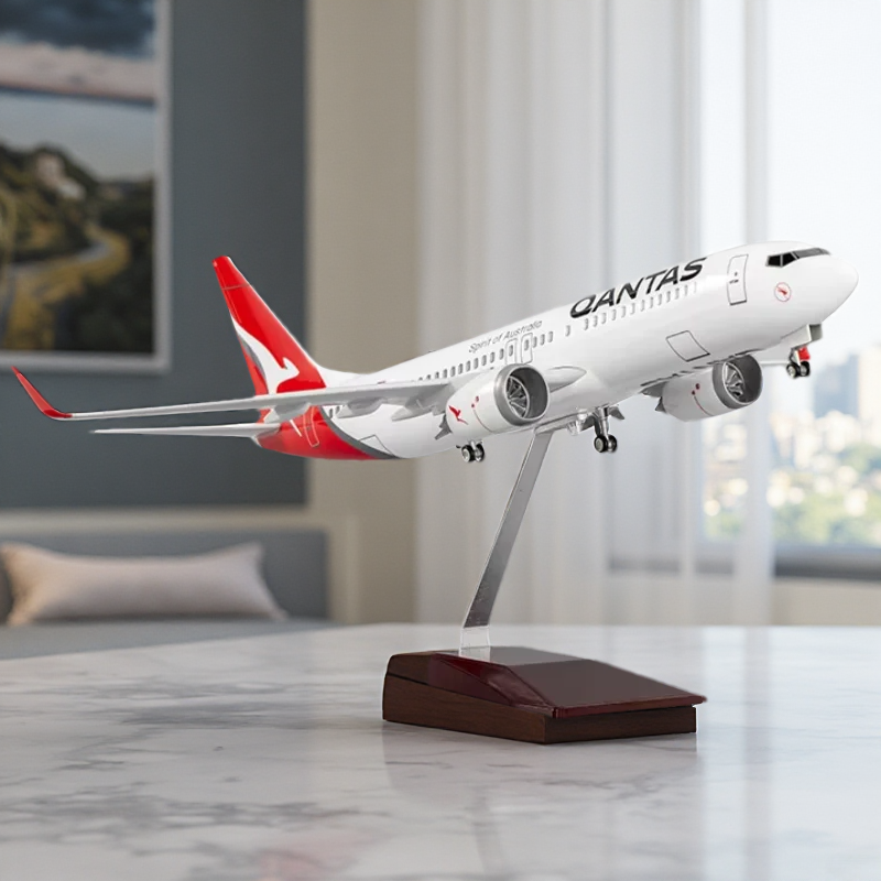 Decor Lighting Australia - 47cm Diecast Airplanes B737-800 Australia Airways