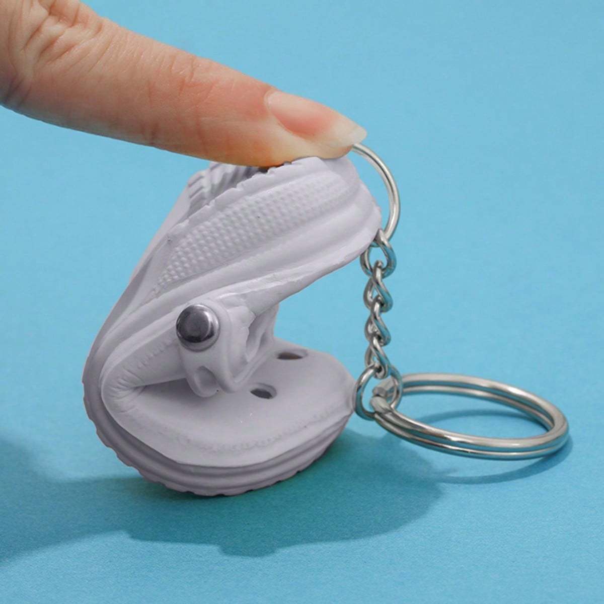 2pc, Cute Shoe Keychains, Nove - Decor Lighting Phone Number recensione e prezzo