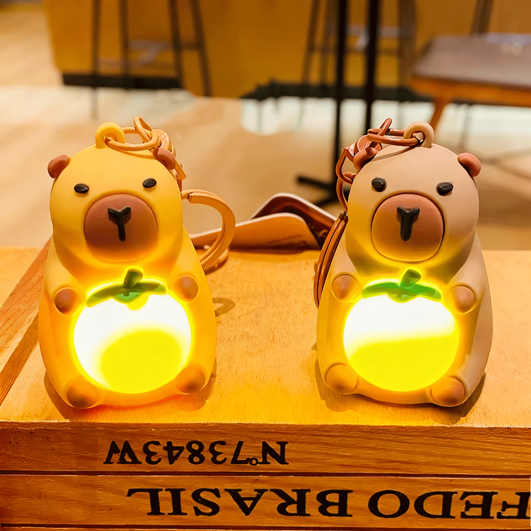 Simulation Capybara Doll Keych - Pendant Light Shade recensione e prezzo
