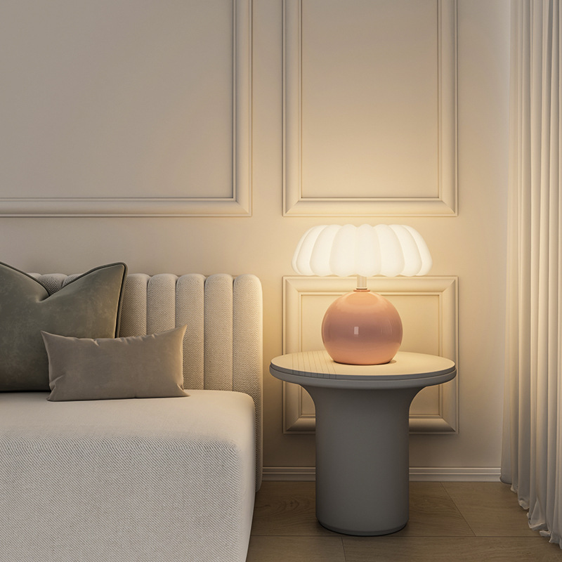 Cream Style Bedside Table Lamp - Mushroom Table Lamp recensione e prezzo
